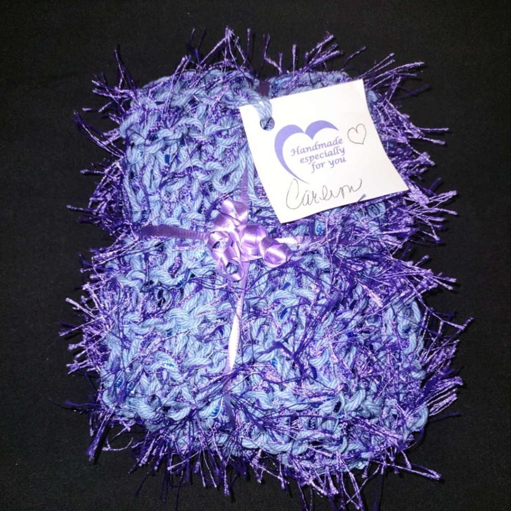 Hand Made Crochet Luxurious Scarf, Unique Style, Artistry Material